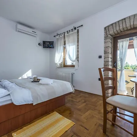 Natale With Private Pool And Garden *